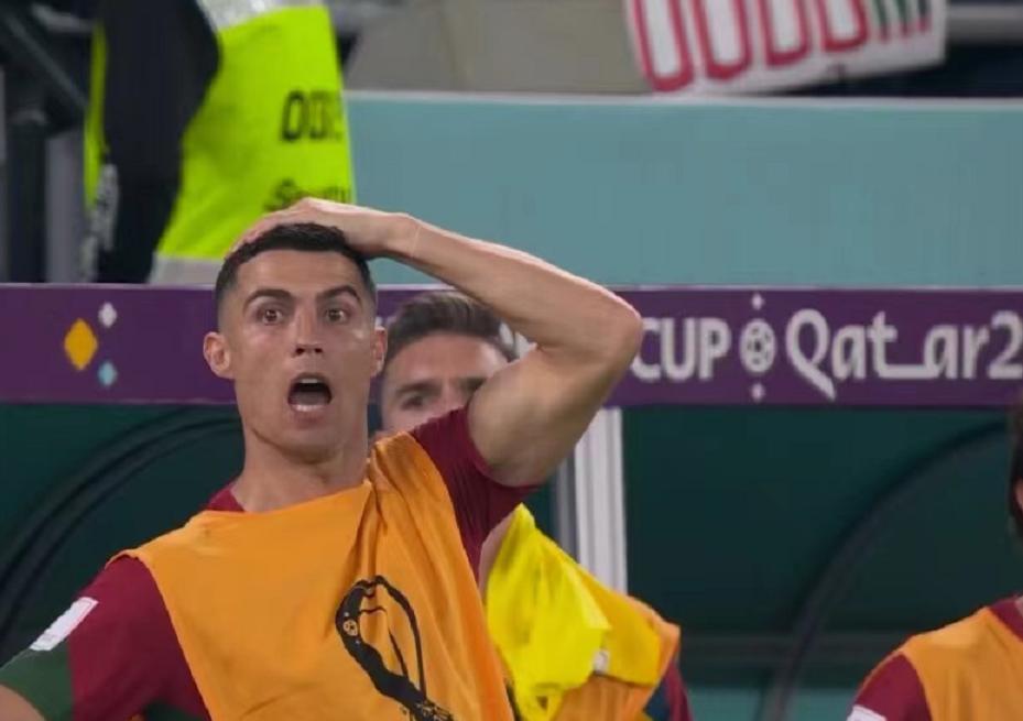 c罗一球一助帮助葡萄牙,葡萄牙被偷球后c罗及其队友反应