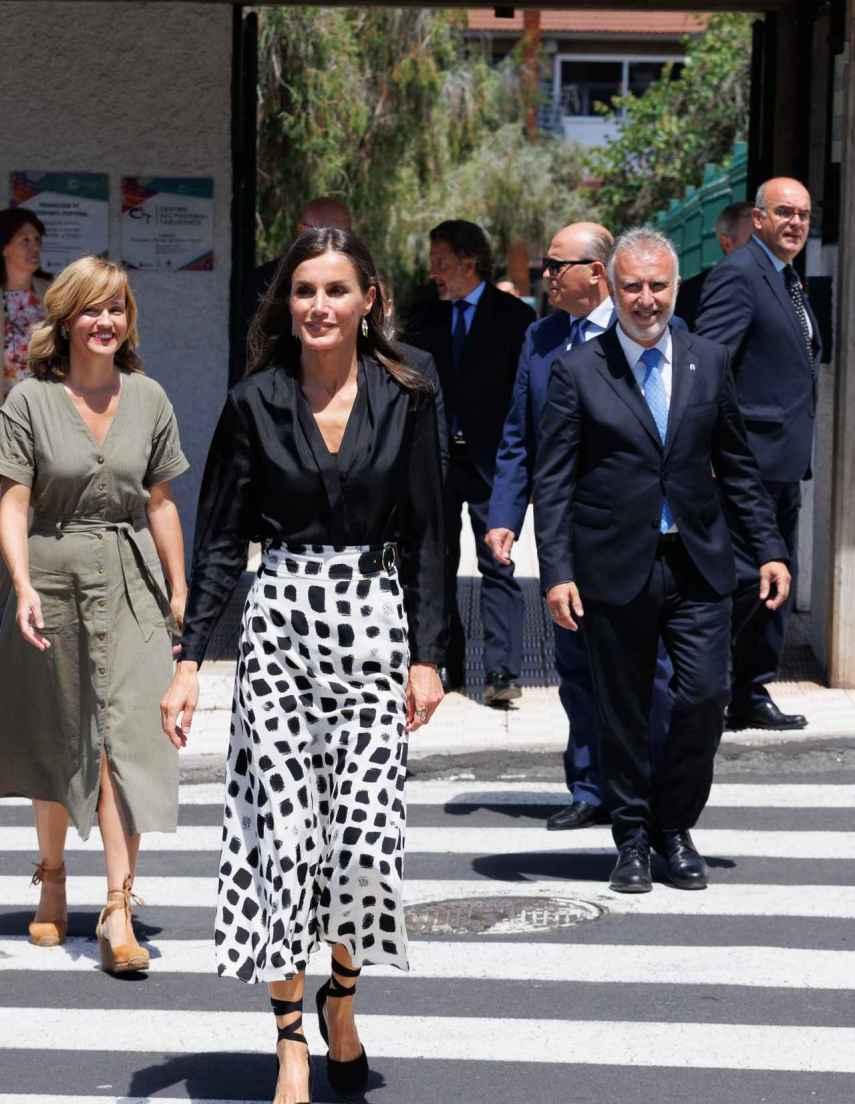 今年流行的裙子叫什么,今年流行的裙子真洋气