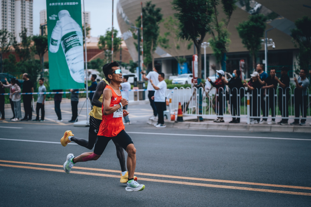兰马全马男女赛会纪录,兰马破赛会纪录多少钱