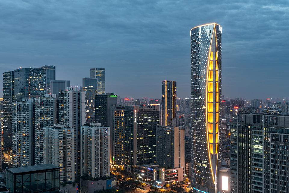 成都写字楼投资哪家好,成都写字楼投资前景分析