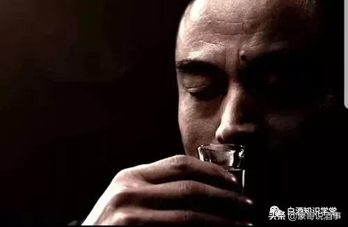 闻香识香是什么意思,闻香识酒知识点总结