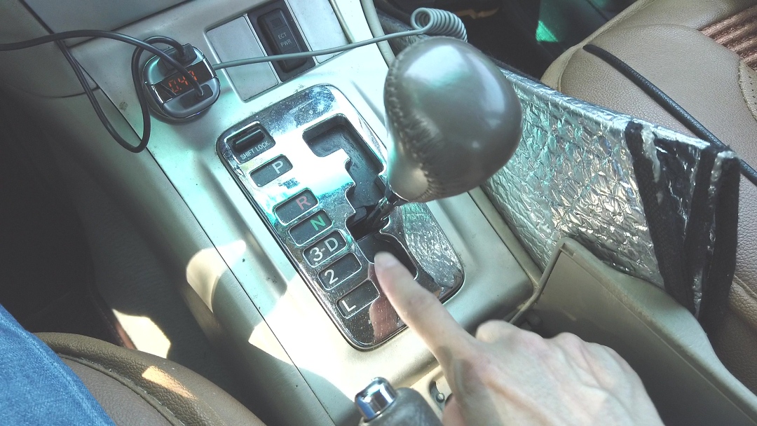 完全不了解汽车学手动挡难吗,手动挡的车还有必要学吗