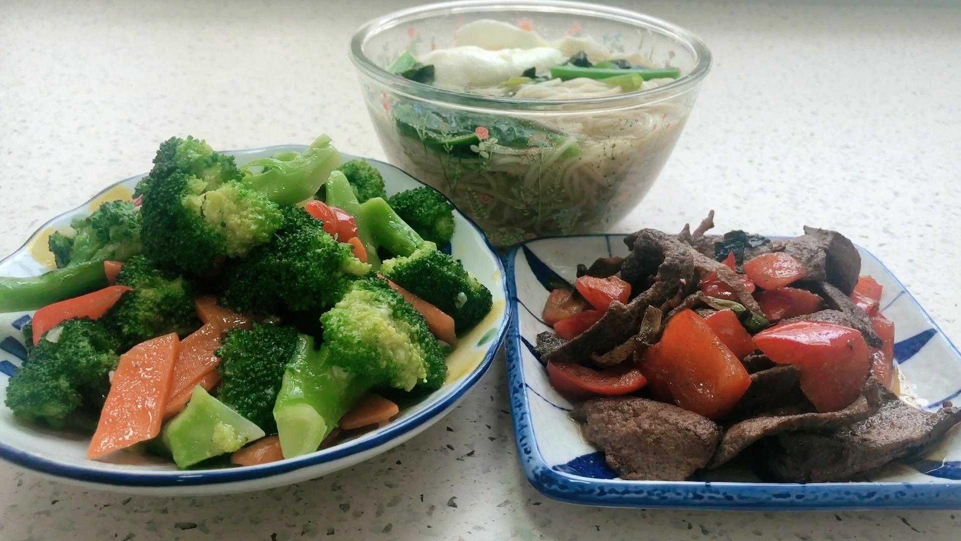 月子第二天，婆婆给我做月子餐，才发现原来月子餐也可以这么好吃