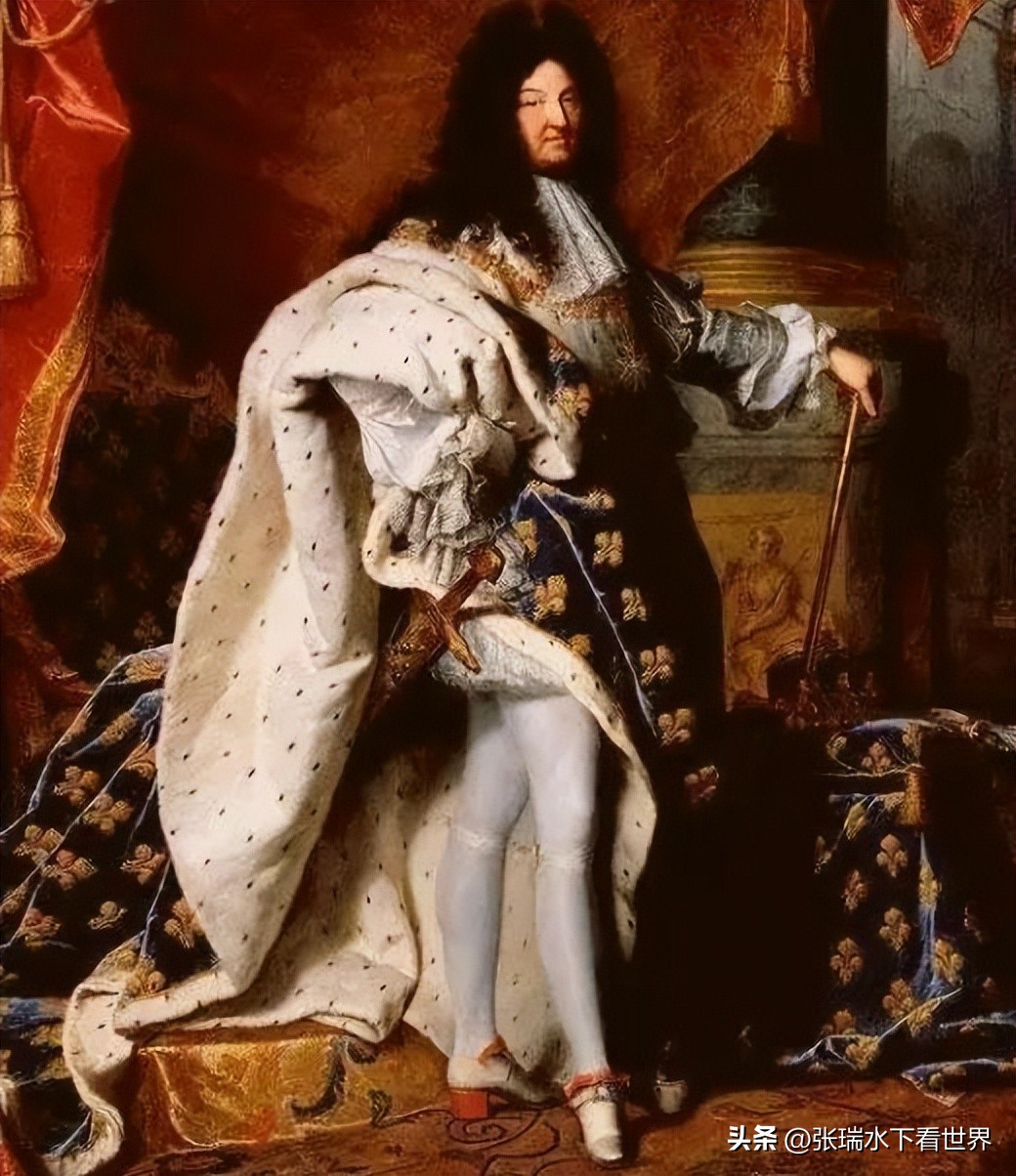 业火凝炼，玲珑惊艳，明清外销青花瓷为何成为China国货之光？