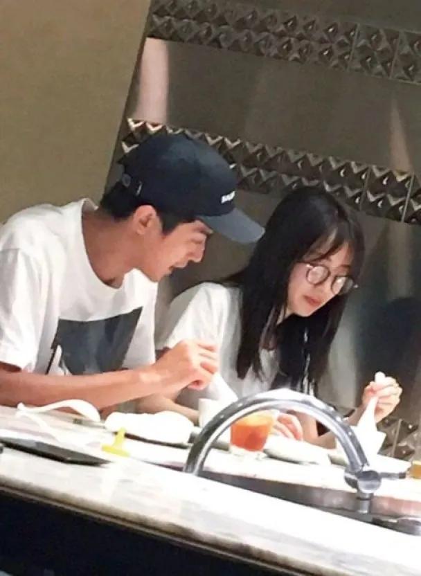 国足太太团真实身材,日本太太团巅峰颜值