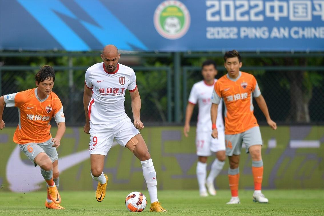 锋线再强也防不住超级后卫,成都蓉城队核心阵容强势崛起