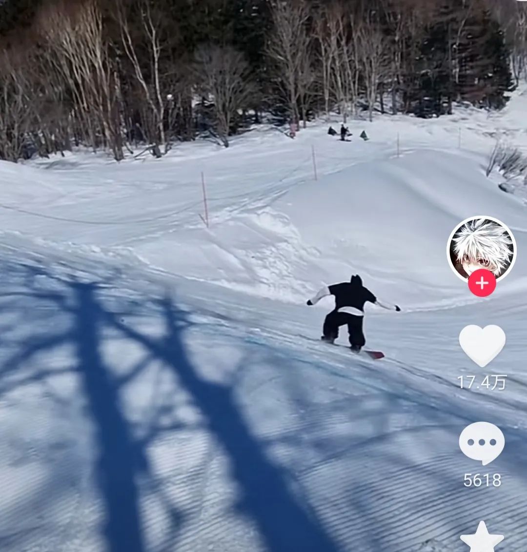 亿万资产女富豪，逼婚秦奋的美女网红，靠在直播间骂人走红后退网