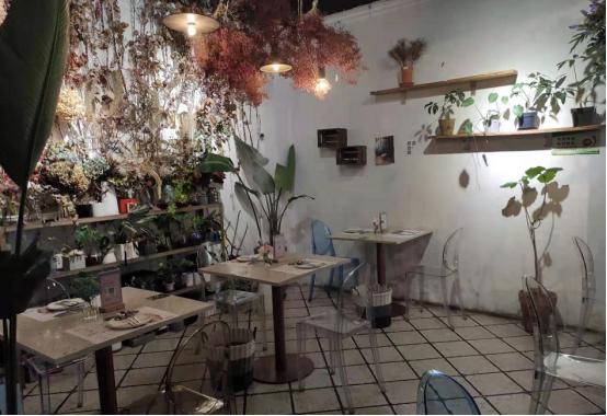 餐饮正餐加盟店最火爆的项目,砂锅做快餐还是休闲正餐