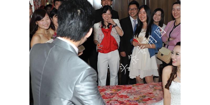 教你一句话搞定一个女人,搞定一个中年女人的套路很管用