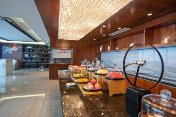 美食与美景并存,美食与美景交相辉映