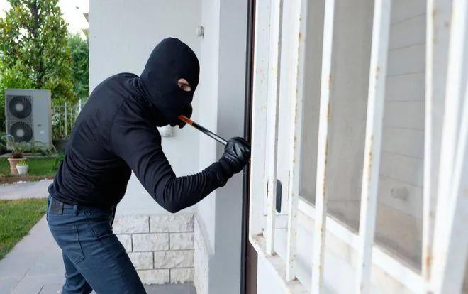 唐山打人事件：从“东北二王”看陈继志为何一步步走向万丈深渊？