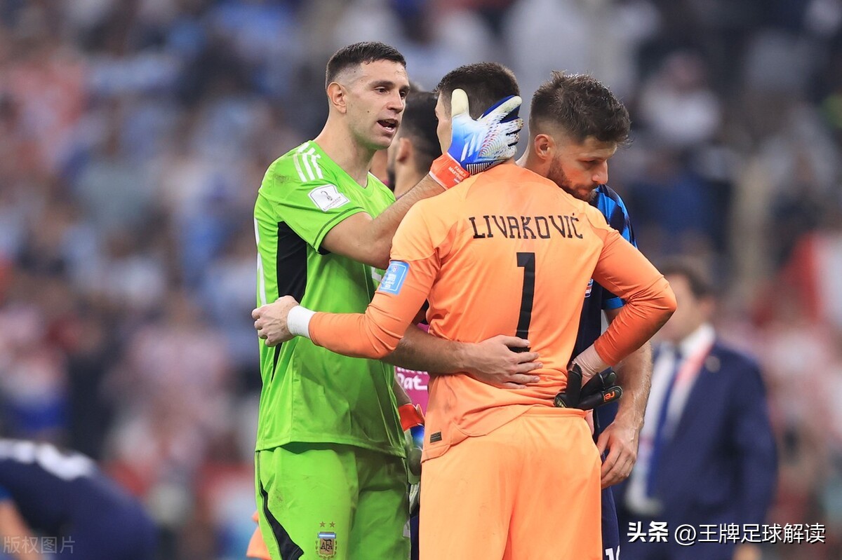 三太子姆巴佩，梅西优雅散步帝，曼联老爵爷一点两面犹如盲人摸象