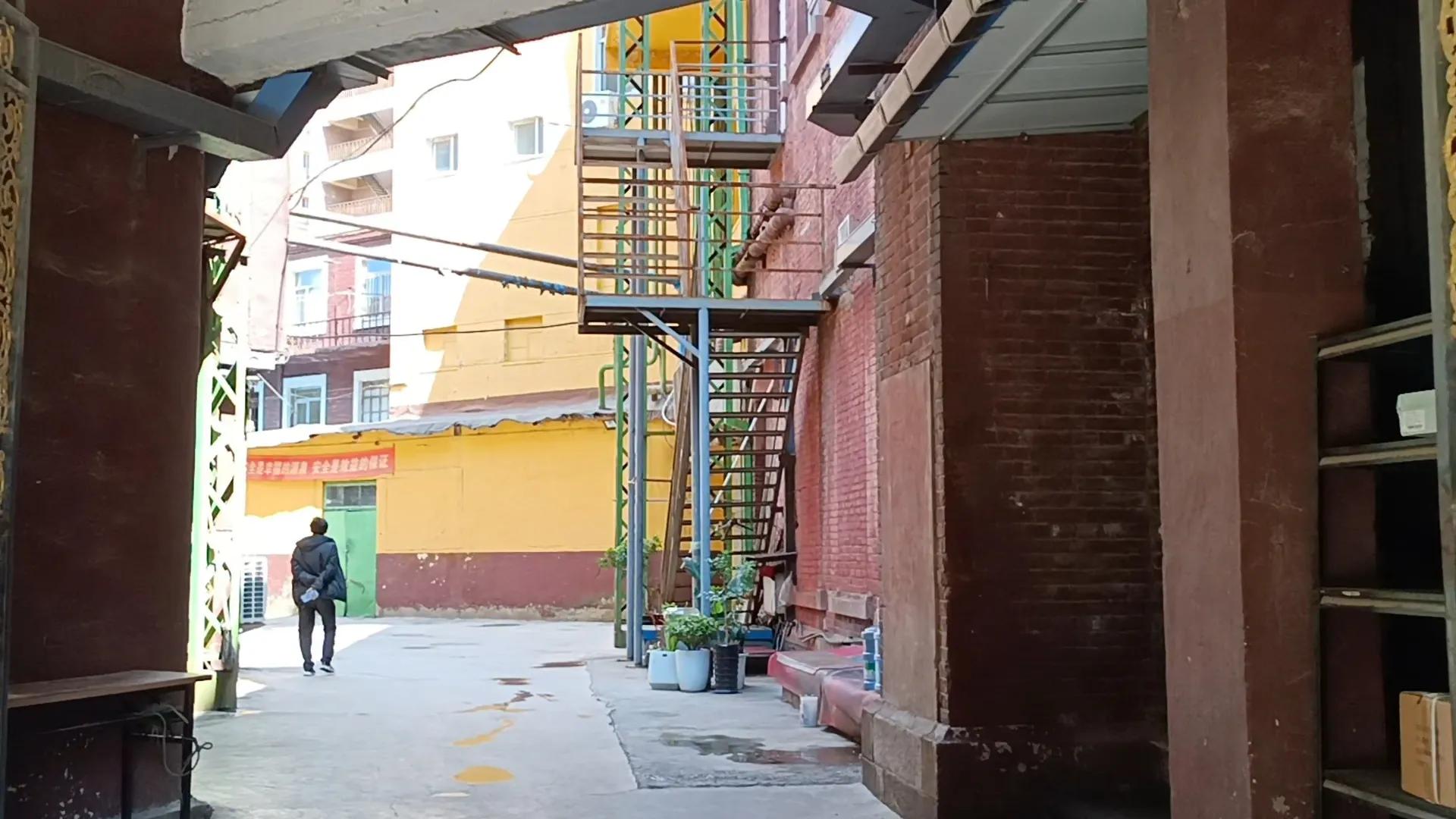 秋林公司商场哪里卖红肠,秋林公司红肠总店