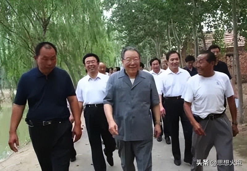 张全景同志遗体告别仪式在八宝山举行