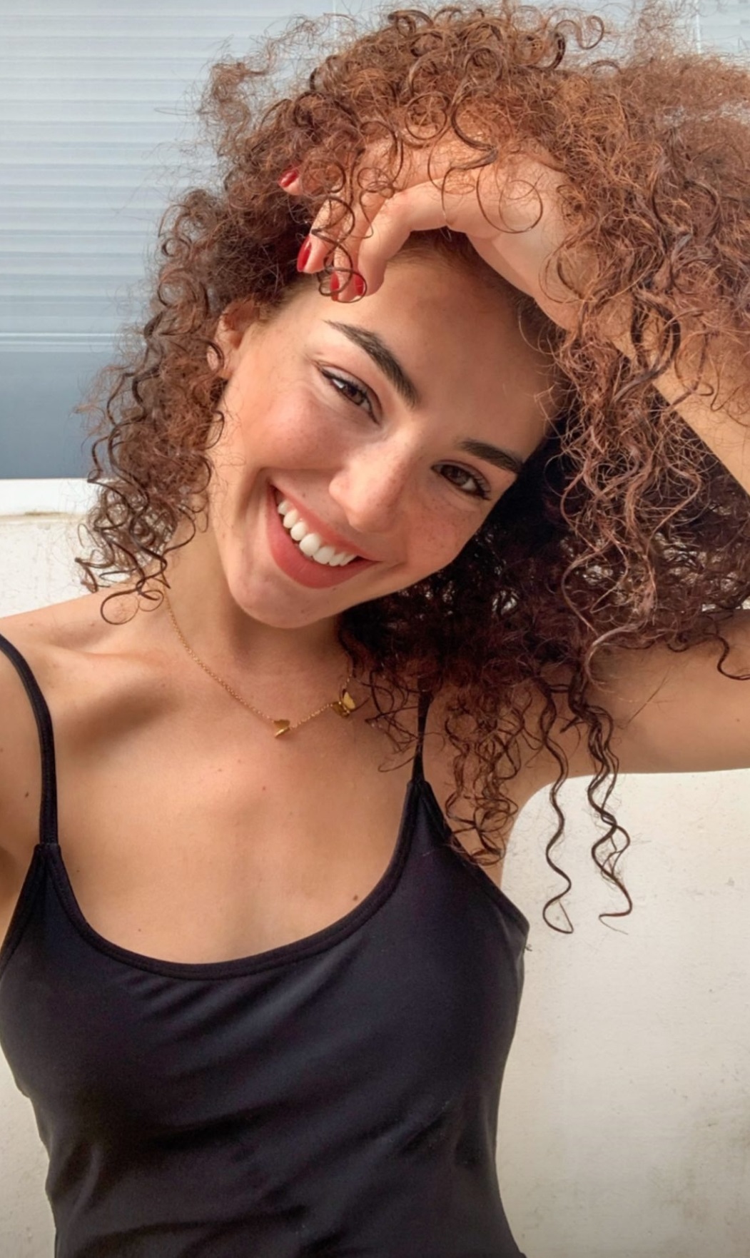 职场失意，情场得意！一起来认识下未来西甲最佳门将的女友