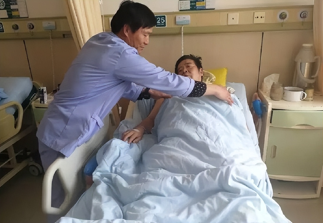 36岁的我去做护工丢人吗,35岁做男护工丢人吗