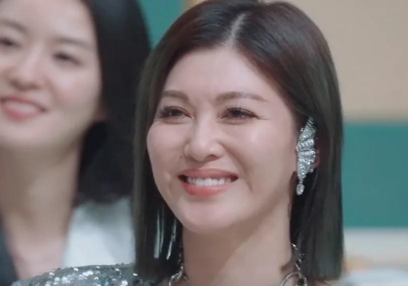 硅胶脸混进古装剧,当硅胶脸混入庆余年