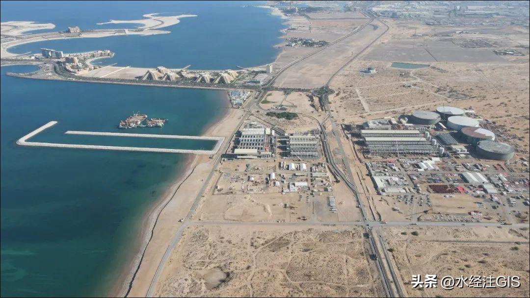 阿联酋求雨,阿联酋造山求雨