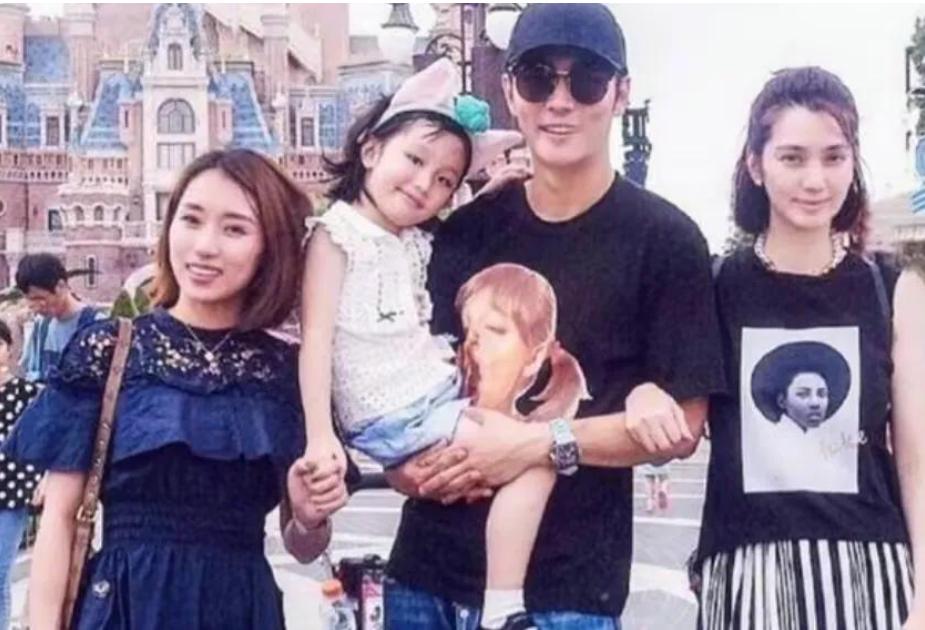 洪欣连发三次微博：宣布离婚，但总被“某人”删除