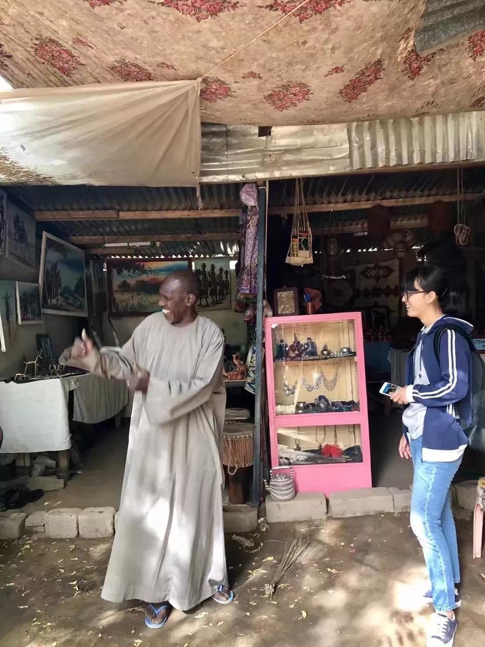 中部非洲乍得之行回忆三：逛一逛乍得首都恩贾梅纳的工艺品市场