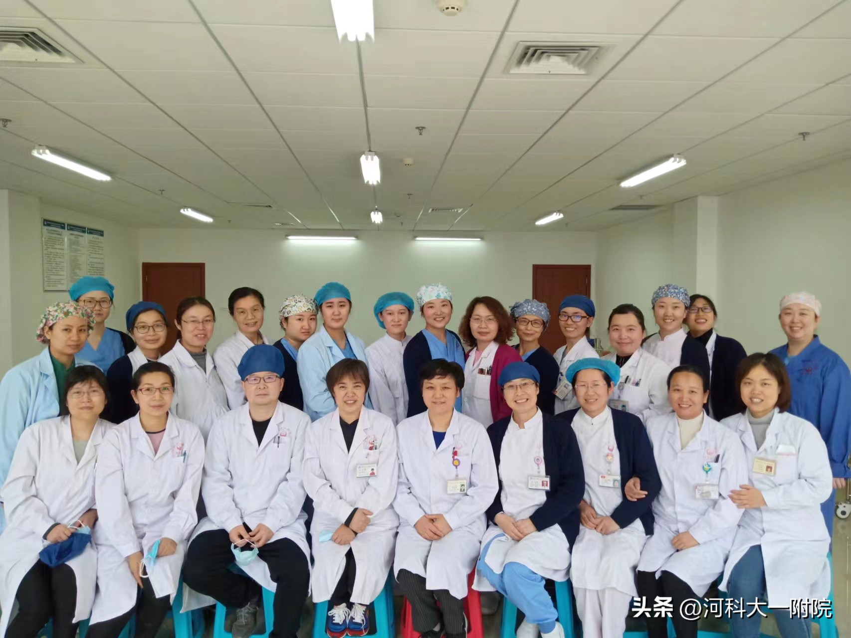 女子怀孕后腹中胎儿急速生长,妈妈怀孕一直吃葡萄生下的孩子