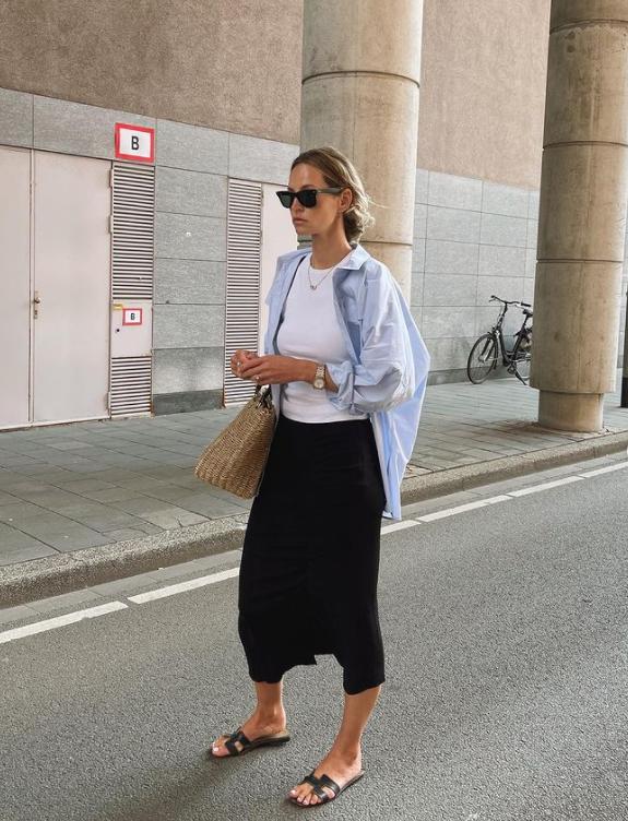 黑色衬衫最新穿搭,衬衫穿在毛衣外面