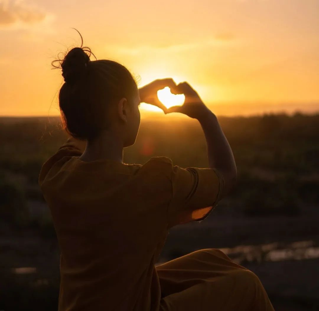 2024年高考题目作文,高考作文2023年最新热点作文