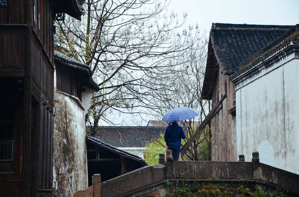 阴雨连绵不出门,乌镇阴雨绵绵