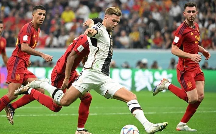 0-1，1-1，死亡之组全乱了！3队仅差1分，两大夺冠大热或携手回家