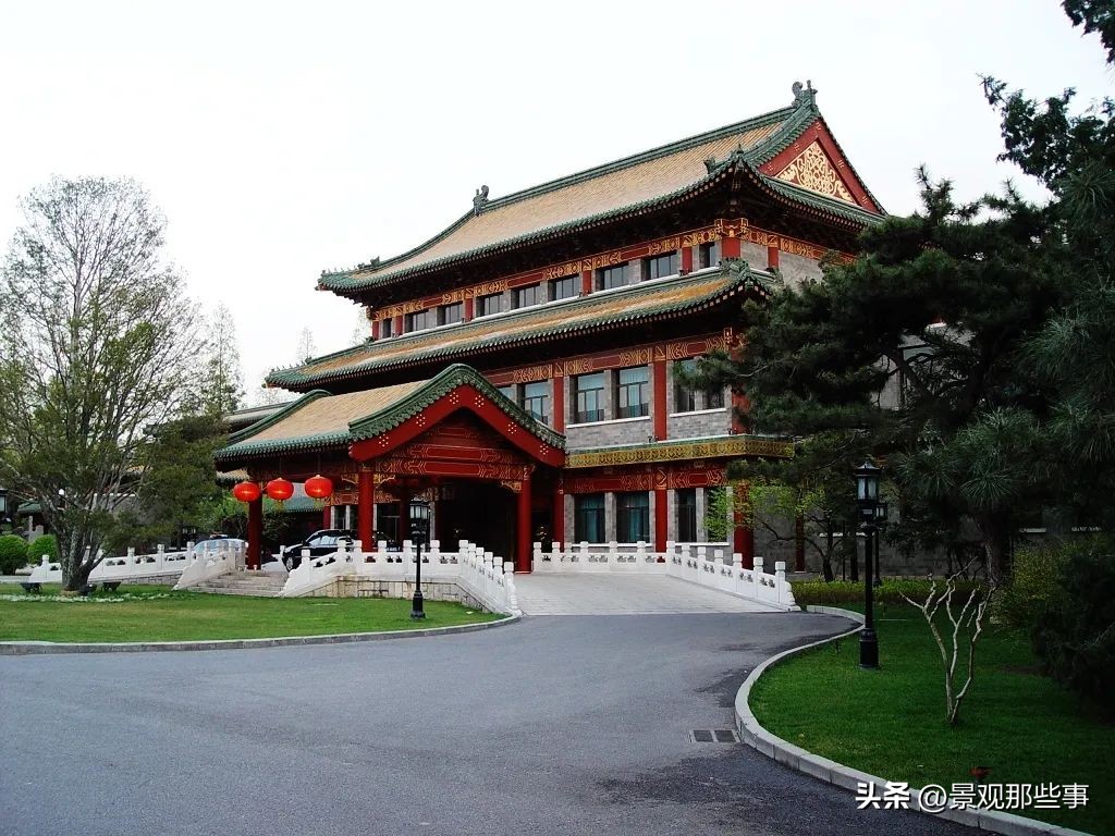 梁思成看都不敢看的楼,大屋顶建筑梁思成