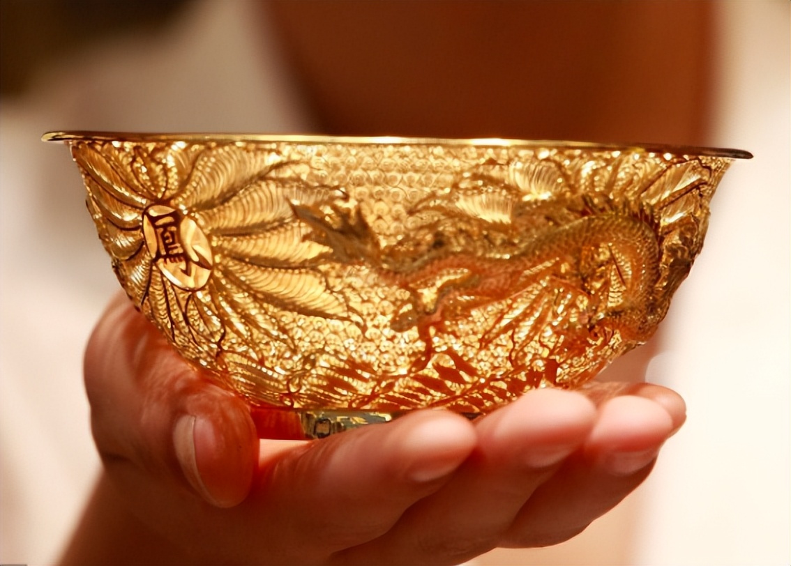 周大福的金为什么偏贵,周大福的东西为什么这么贵