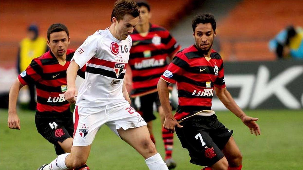 周六英超前瞻热刺vs埃弗顿,周六足球比赛结果怎么样