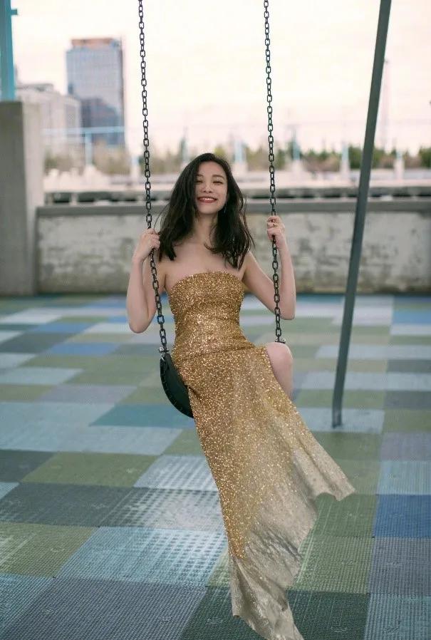 大脸妹子必选的三款发型,大脸额头窄适合什么发型