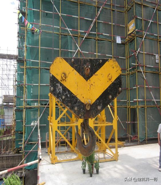 起重机械设备安全技术方案,起重机械安全知识培训视频