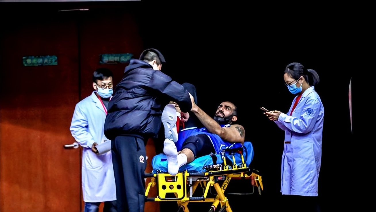 哈达迪右跟腱断裂原声,马尚布鲁克斯哈达迪灰熊