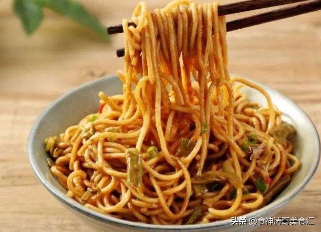 湖北武汉美食小吃15大冷知识，本地人视为美味，外地食客避免踩坑