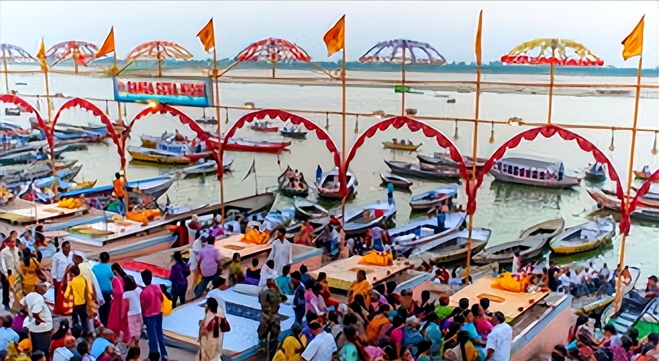 印度恒河夜祭旅游,恒河夜祭真实视频