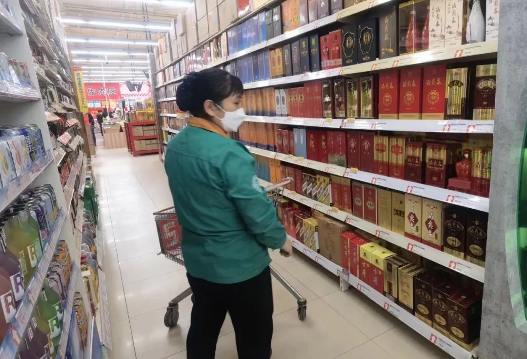 “白趵”竞争力下滑新品难以出圈，趵突泉陷“中年危机”？