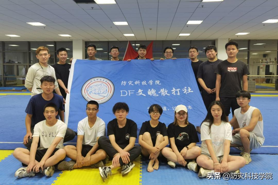 鍙傝闃茬伨鍑忕伨鏁欒偛棣嗙殑鎰熷彈,灏忓鐢熷弬瑙傞槻鐏惧噺鐏炬暀鑲查