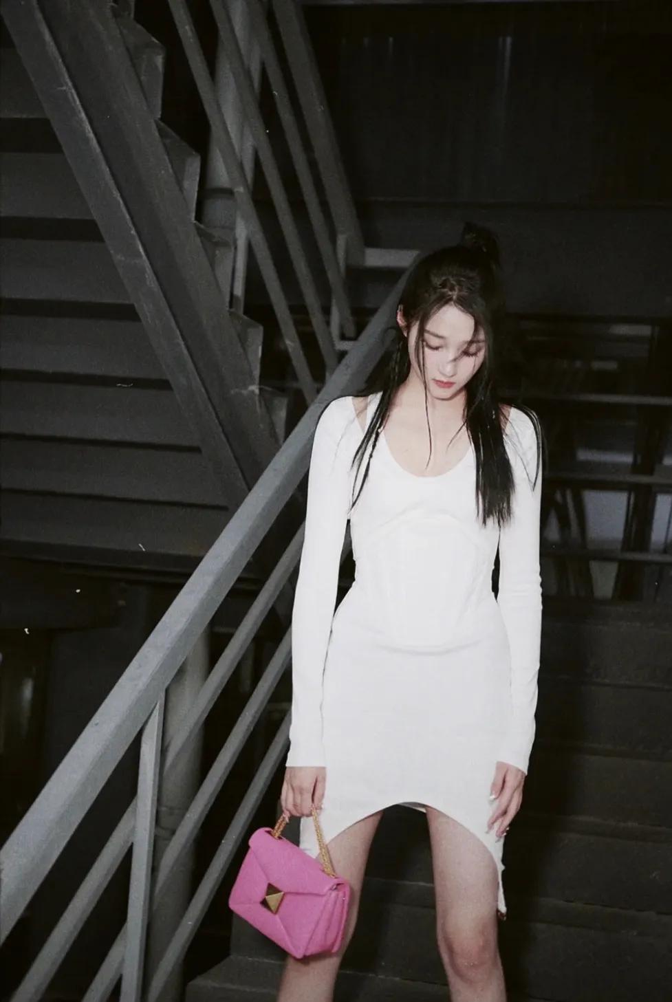 关晓彤大合集,关晓彤搞笑合集