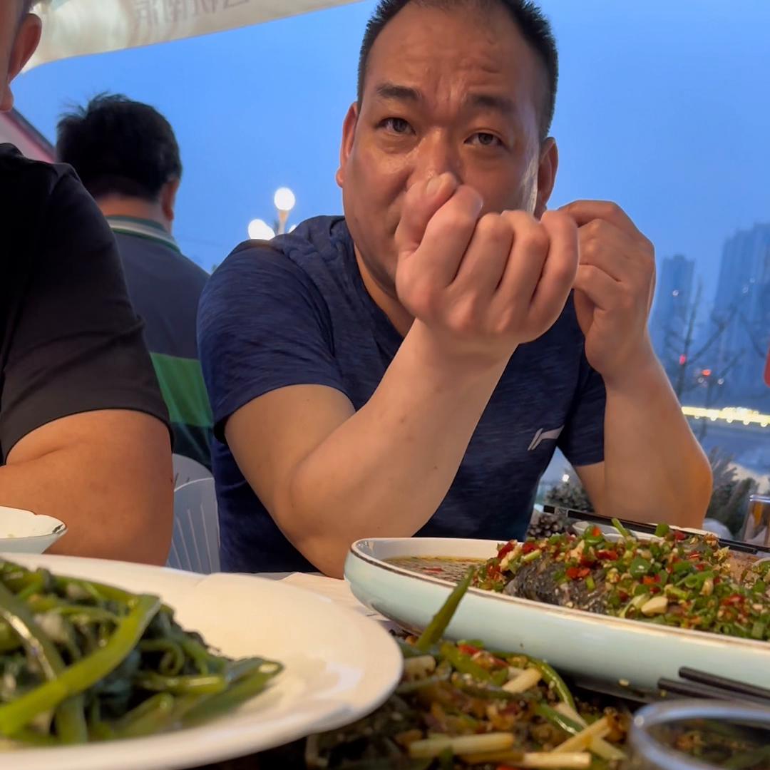 有兴趣的可以听完，了解90个平的面庄怎么年赚500万的...