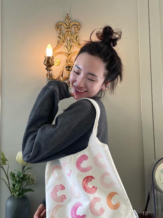 头发又细又软又少适合剪什么发型,头发细又少圆脸适合什么短发发型