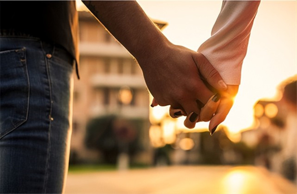 男子私吞女友500万彩票完整视频,男子私吞600万彩票