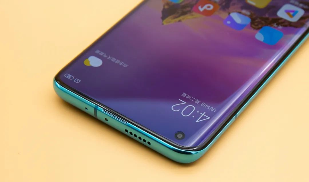 目前小米手机公认最好的三款手机,目前最值得入手的一款小米手机