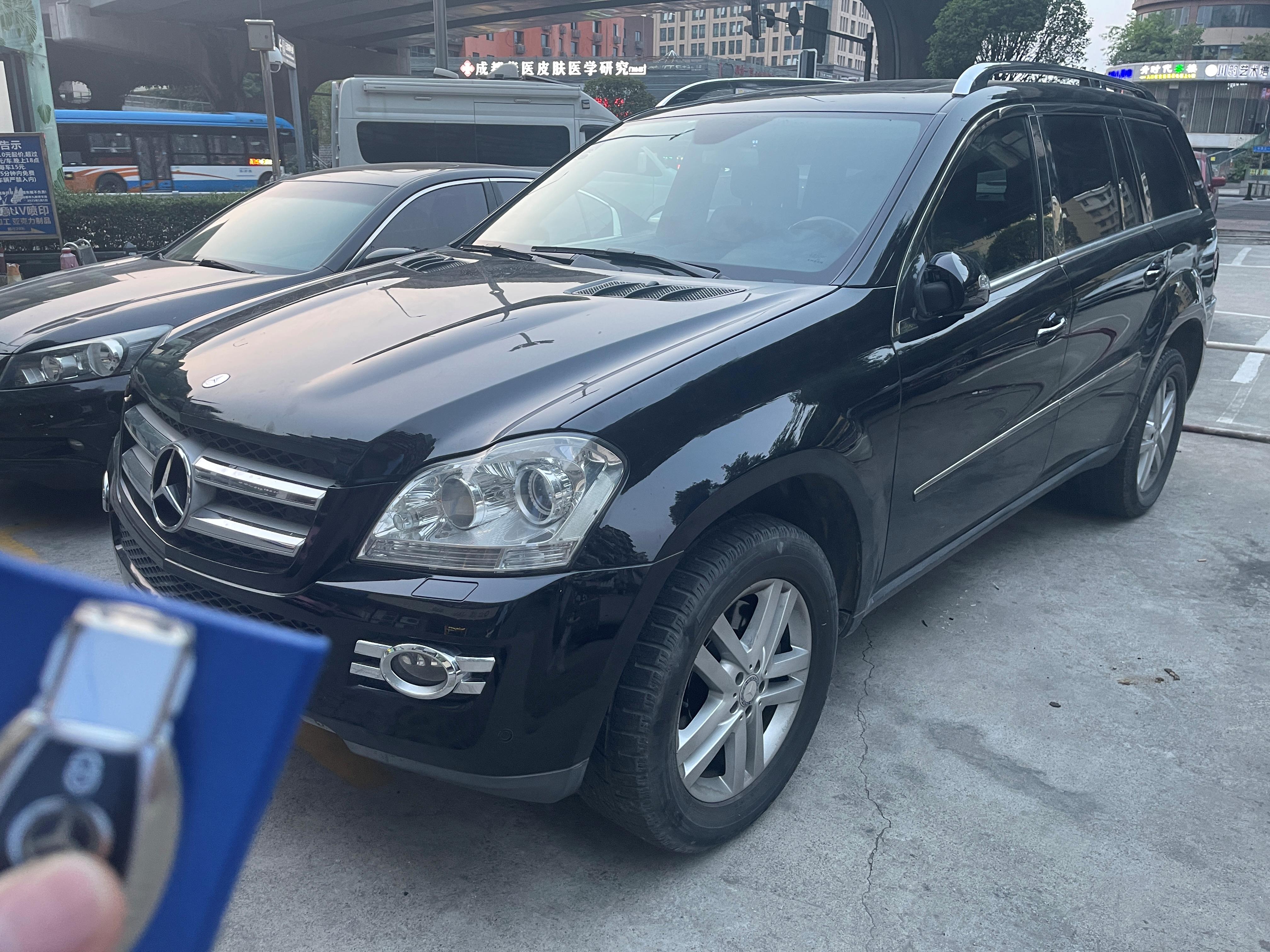 汽车怎么抵押给银行借款,汽车怎么抵押贷款流程