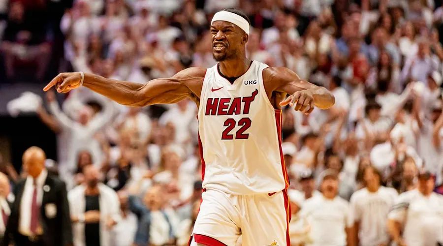 56分杀翻联盟第一，战神是怎样炼成的？