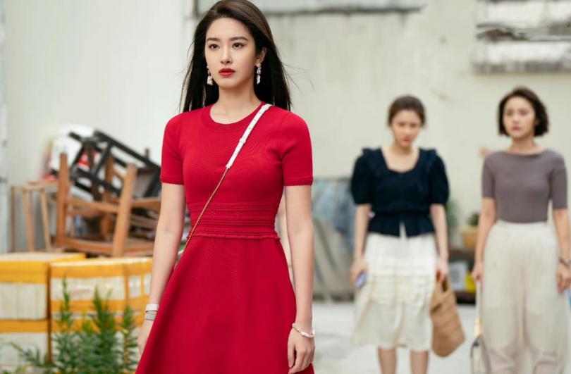 楣呭鏂板墽,楣呭骞村害鐖嗗墽