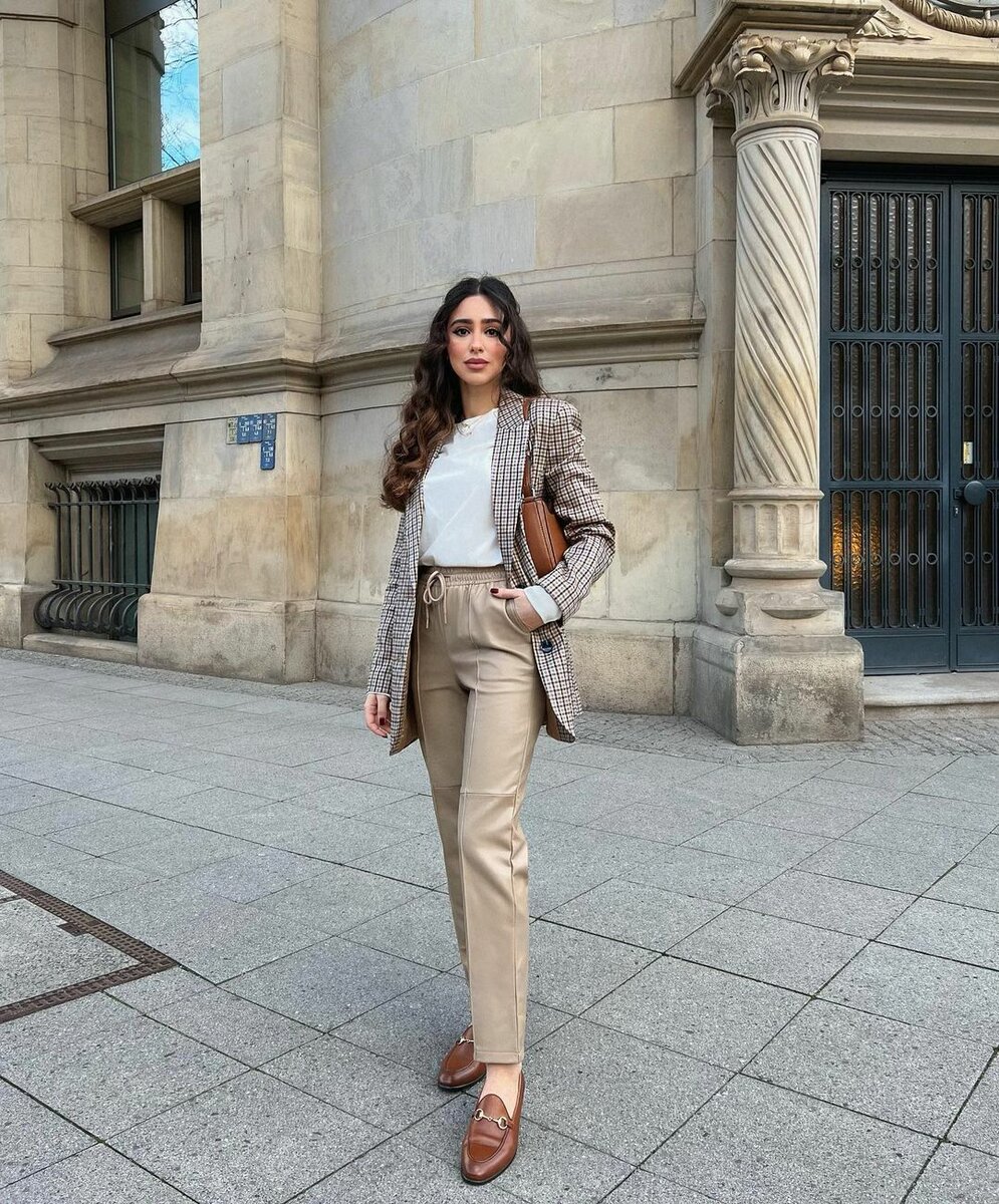 女士衣柜里必须要有的裤装,办公室衣服裤子推荐