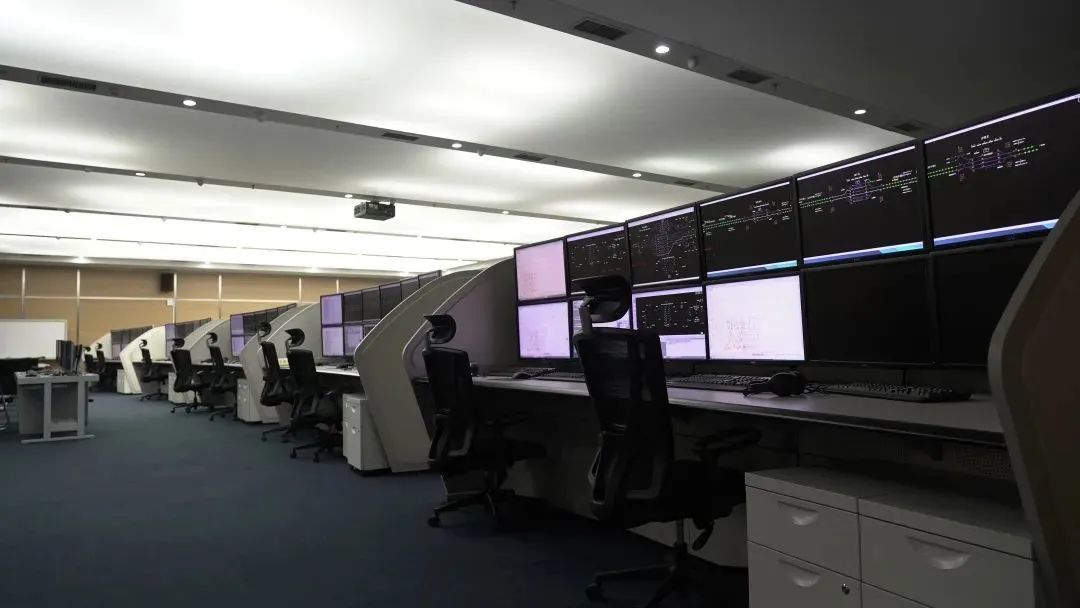 中国最大的驾校叫什么名字,中国最顶级的驾校