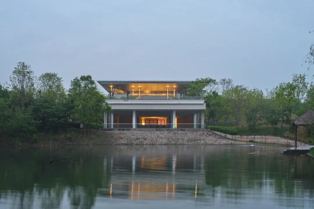 永修县庐山西海酒店,庐山西海希尔顿酒店